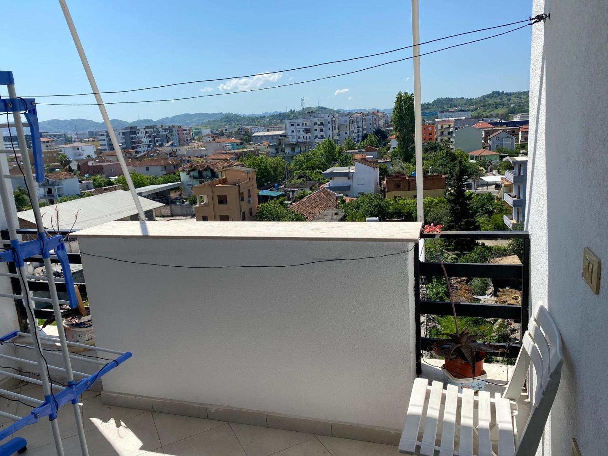 Comfortable 2-Br For 4 Tiranë Ngoại thất bức ảnh